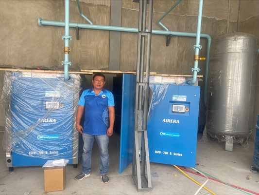 ประหยัดพลังงาน 30% 75kw / 100hp VSD เครื่องบดสกรู 7-15bar